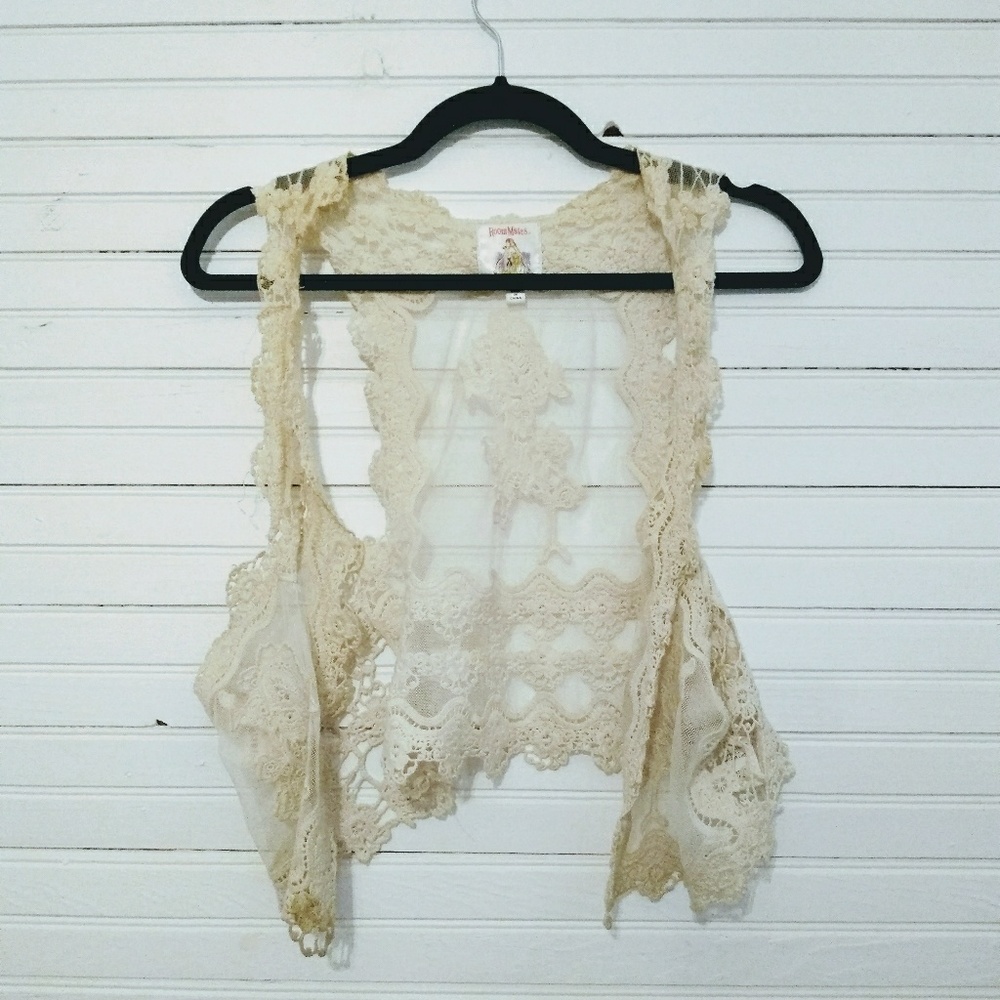 Lace cover